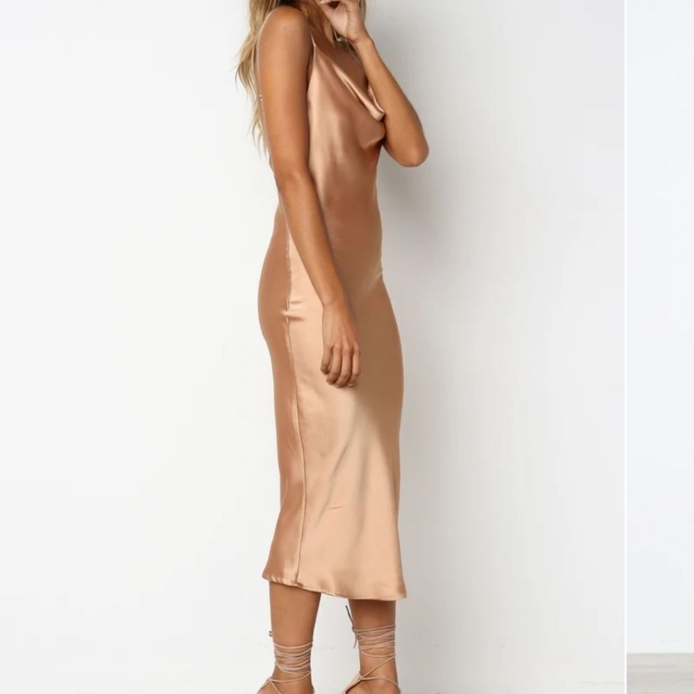 Petal & Pup Persia Gold Satin Draped Sleeveless Cocktail Midi Slip Dress 8US - Picture 4 of 12